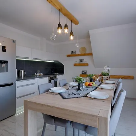 Apartment Goralska Ostoja Prywatne Wejscie Widok Na Tatry