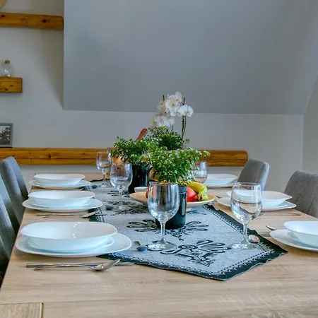 Apartment Goralska Ostoja Prywatne Wejscie Widok Na Tatry *